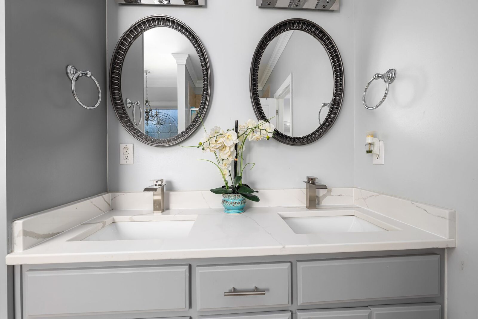 Bathrooms inspiration photo 16