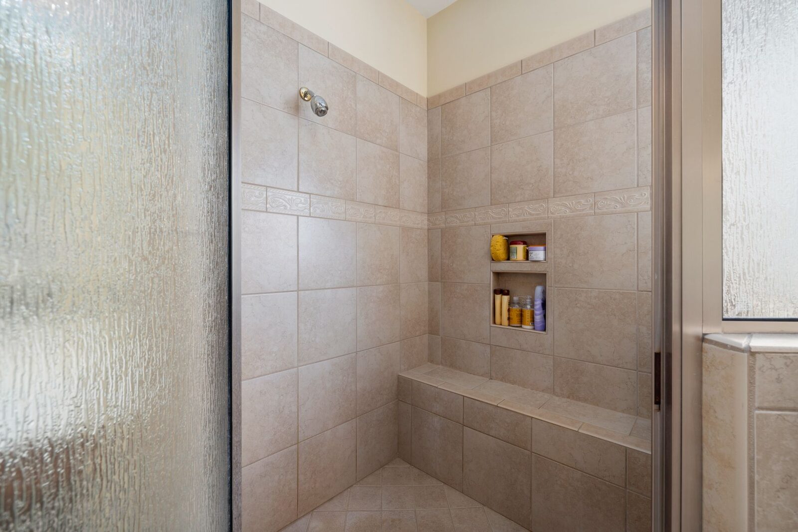 Bathrooms inspiration photo 17